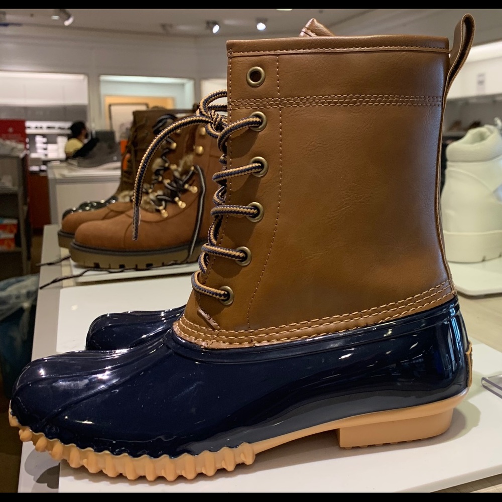 Sporto duck boots size 7.5